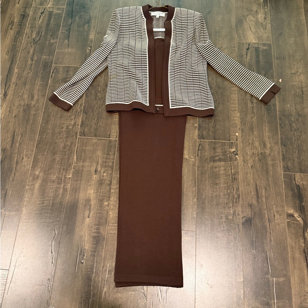 St. John Collection Crewneck Sweater 3 piece set